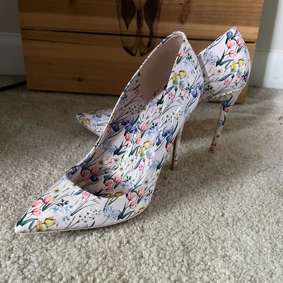 Aldo pumps, like new, women’s size 37.5 (Size 7 US) - Picture 2 of 6